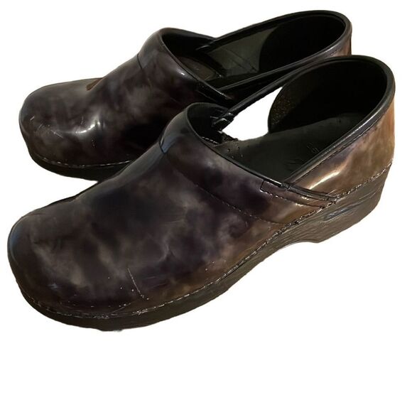 Dansko Black Mottled Clogs - 41 - Picture 2 of 10